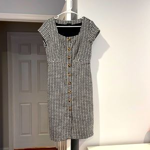 Ann Taylor cap sleeve scoop neck dress